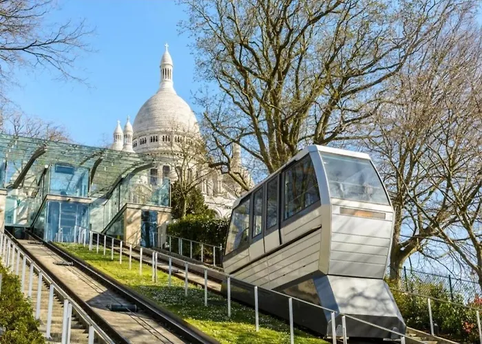 Au Pied De Montmartre Dans Résidence Avec Gardien Et Caméra De Surveillance Appartamento
